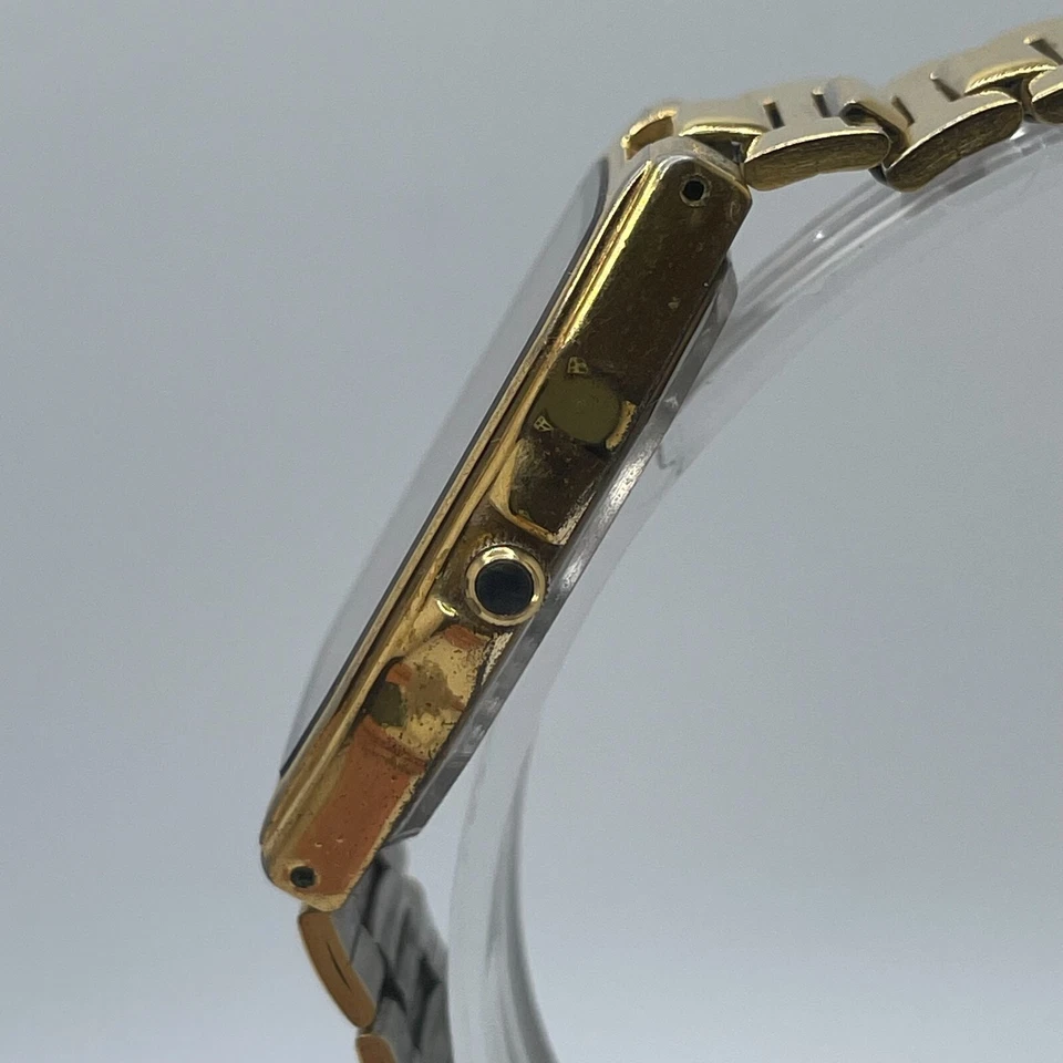 Женские кварцевые аналоговые часы Halston 26 мм в золотистом корпусе с ремешком 241-Y121 - Изображение 3 из 4