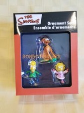 Carlton Cards 2006 The Simpsons Christmas Ornament set Bart Lisa Dog
