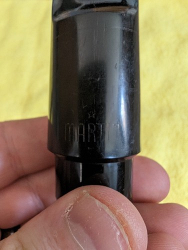Martin Comm. III Indiana Alto Plastic Mouthpiece .057" Tip Ligature/Cap Included - Picture 13 of 20