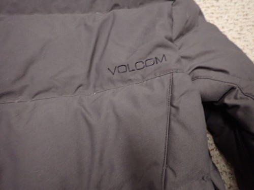 VOLCOM SNOWBOARDING “True To This” LONG EQS DOWN JACKET Womens sz Large Gray 15K - Picture 9 of 17