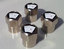 4 ACES LUCKY PLAYING CARDS ALLUMINIUM TYRE VALVE CAPS FOR TIRE WHEEL