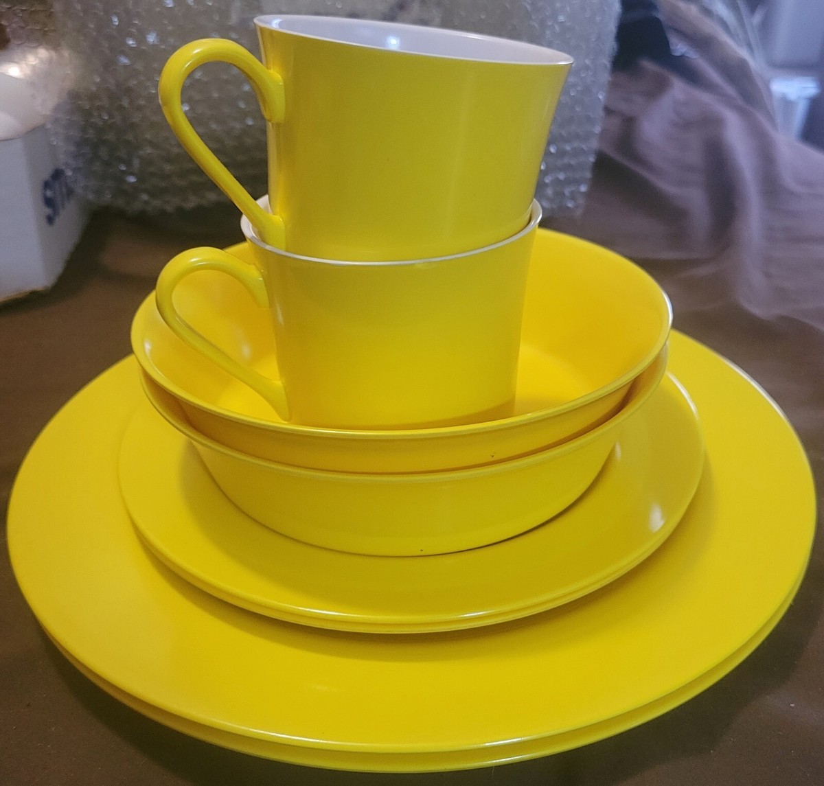 Oneida Deluxe Melmac Melamine Yellow Place Settings for