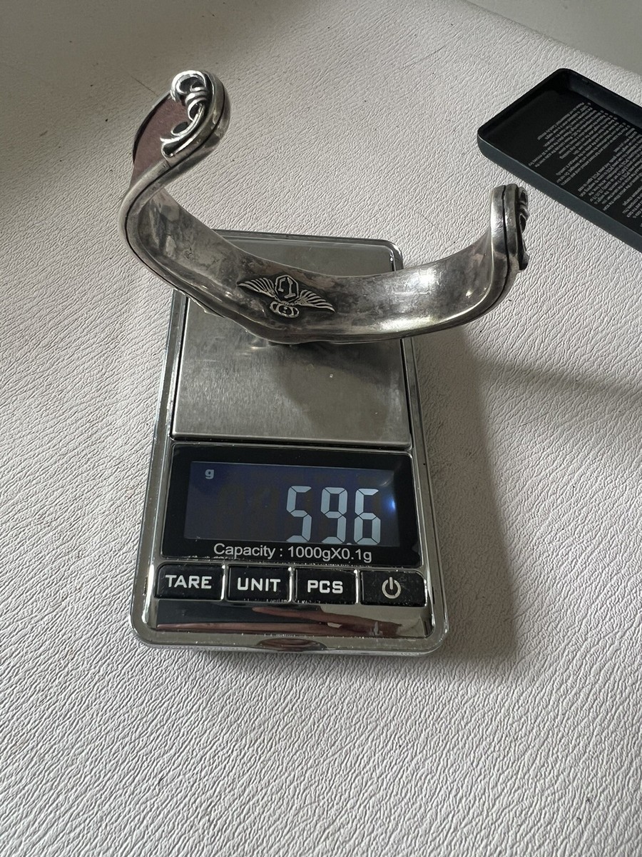 TJ SILVERSMITH 925 シルバー/レザー カフ ブレスレット- TJ SILVERSMITH 925 Sterling Silver / Leather Cuff Bracelet