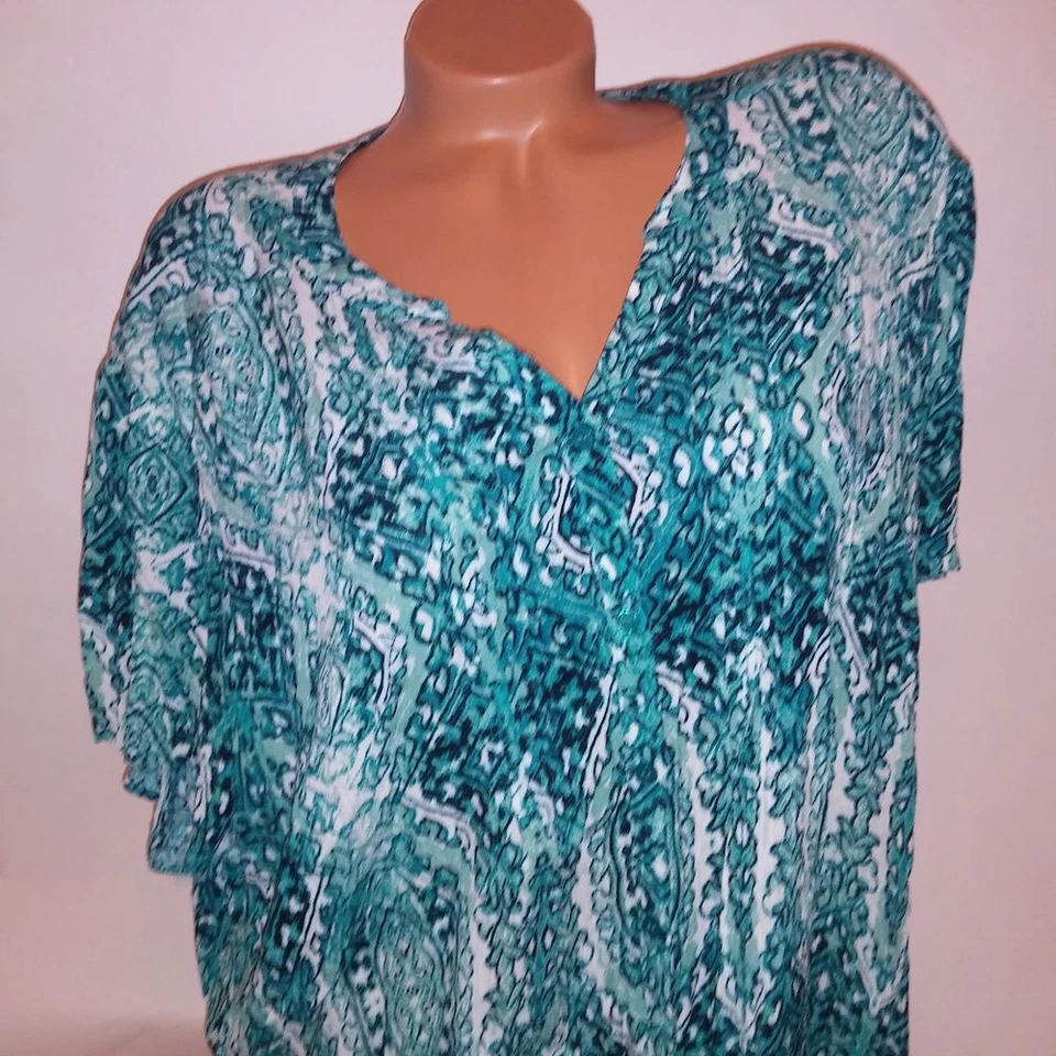 Blusa Laura Scott Plus Size 2X azul-petróleo manga curta com botões - Imagem 3 de 4