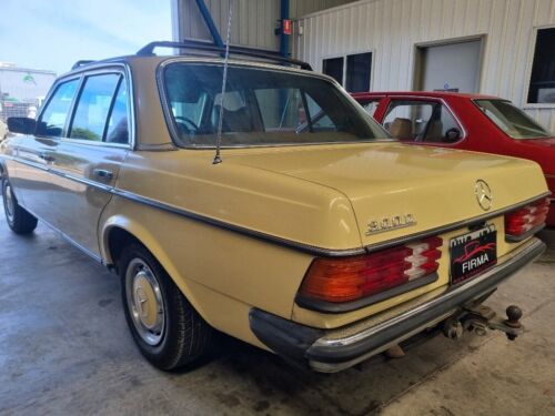 1979 Mercedes Benz 300D Sedan now at FIRMA Trading Australia - Picture 8 of 22