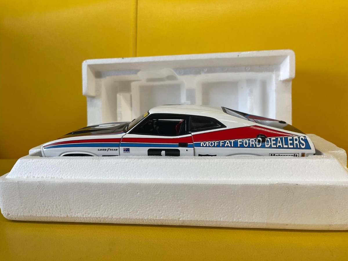 AUTOart(Biante)Allan Moffat Ford Falcon XB GT 1977 AUTOart(Biante)Allan Moffat Ford Falcon XB GT 1977