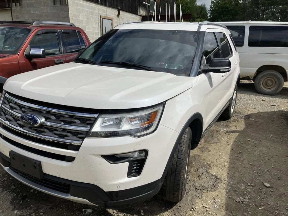 18 FORD EXPLORER Rear Drive Shaft (NO SHIPPING) Foto 2 de 4