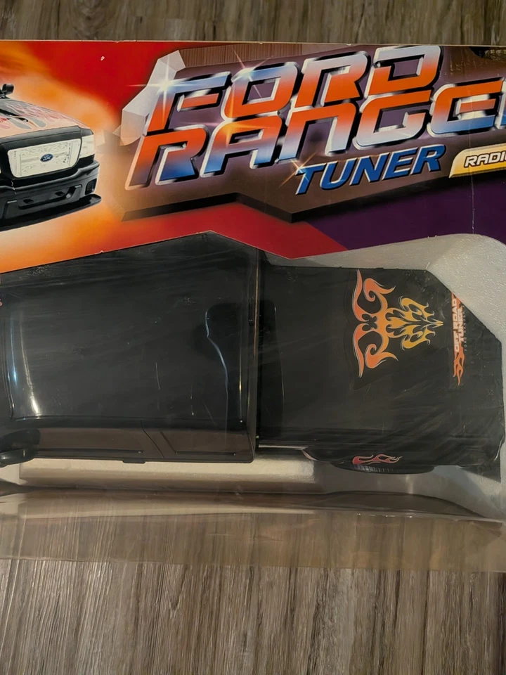 Artin Ford Ranger Truck Mad Tuner Radio Control Full Function Spinners 2 Speed - Image 4 of 4
