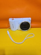 Samsung WB250F Smart Digital Camera   White Powers On For Parts