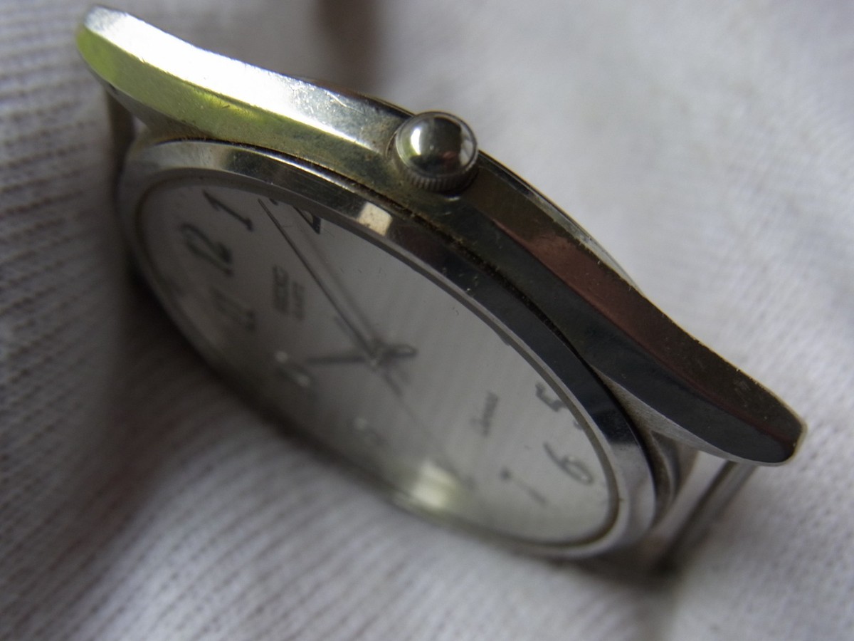 時計 SEIKO CHRONOS QUARTZ 8121-8000 SUWA Vtg Seiko Men 8121-8000 Chronos Dress Silver Expansion