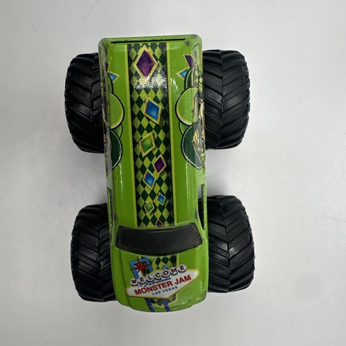 Hot Wheels Monster Jam Truck 1/64 Jester Green Monster Truck - Picture 10 of 12