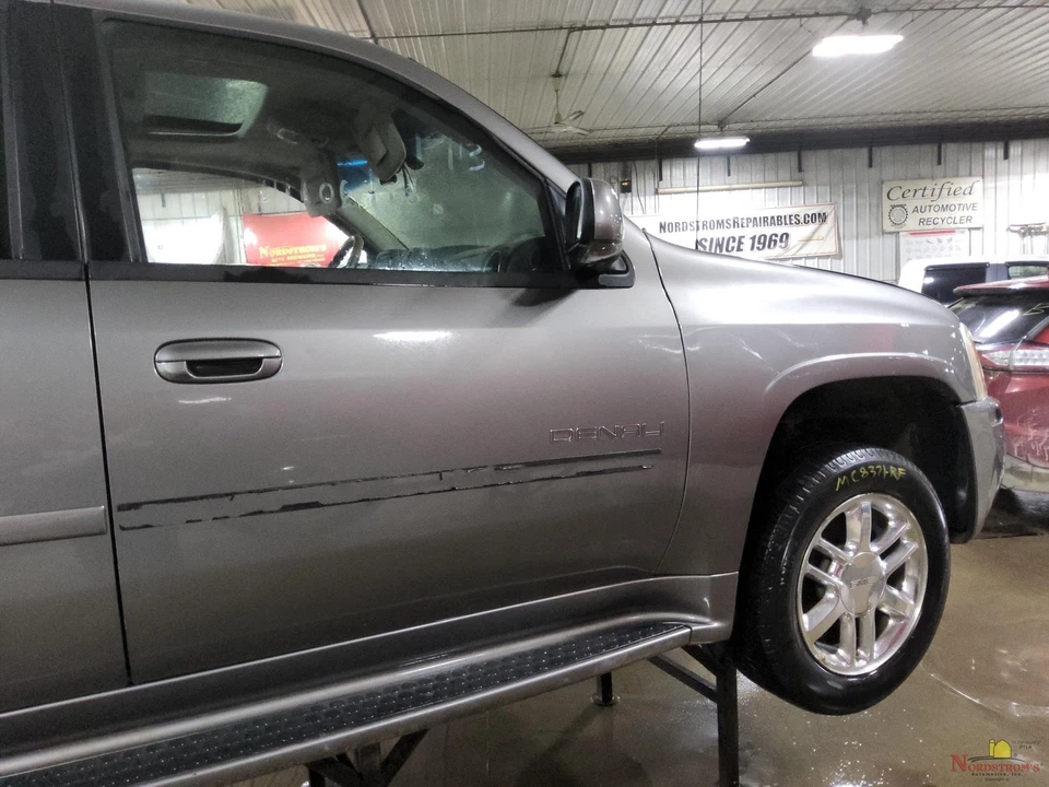 2008 GMC Envoy ABS Antilock Brake Pump - Image 4 of 4