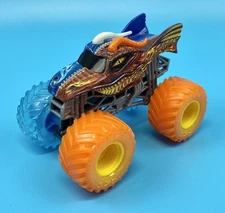 Monster Jam Monster Truck  DRAGON Fire & Ice 1:64 New Loose RARE HTF