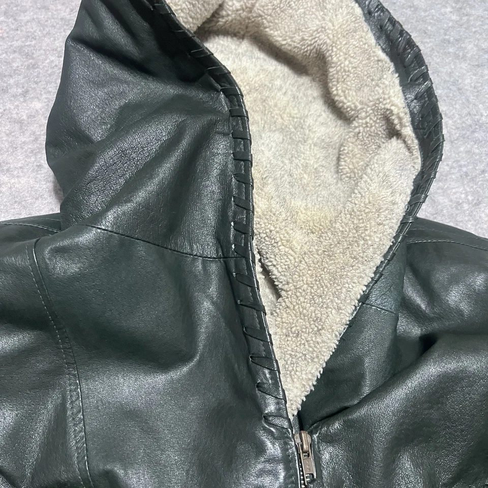 Authentic Winlit 1969 Men’s Dark Green Leather Hooded Sherpa Lined MEDIUM Jacket - Image 4 of 4