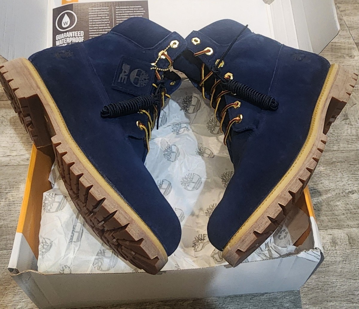 ? TIMBERLAND x AMERICAN EAGLE 6” BOOTS SUEDE NAVY ? Timberland x American Eagle 6 main image 2