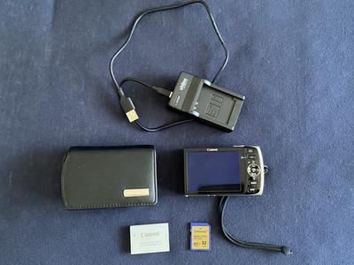 Canon Digital IXUS 860 IS Digitalkamera Silber sehr gut