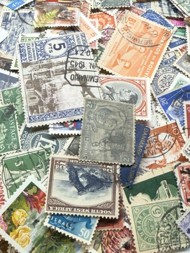 5,000+ World Stamps OFF Paper Foreign Excellent Condition. - Picture 7 of 16