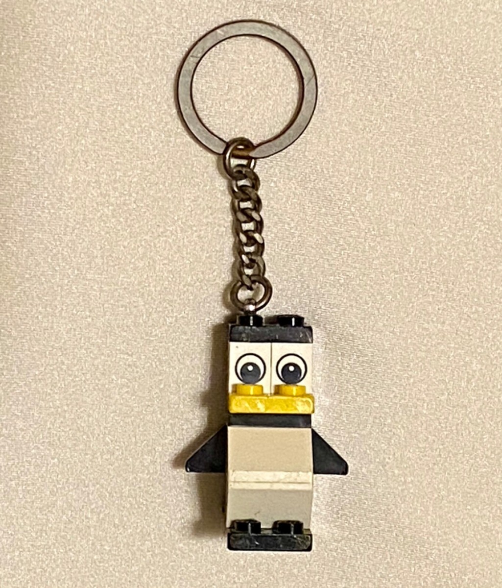 Vintage-LEGO THE PENGUIN-Keychain-Plastic-2”-Rare-Collectibles