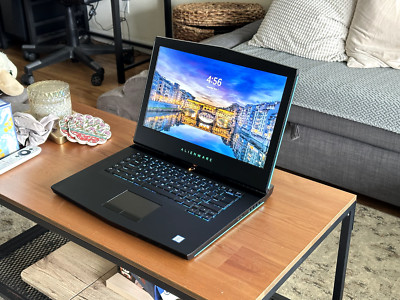   Alienware 15 R4 Gaming Laptop   i7-8750H | GTX 1060 | 256GB M.2 SSD + 1TB HDD