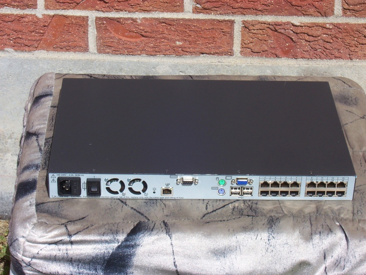 HP 408965-001 4x1x16 IP 16-Port Server Console Switch Box