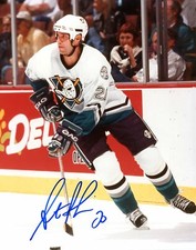 Steve Rucchin   8x10 color photo Mighty Ducks Free Shipping   #S185