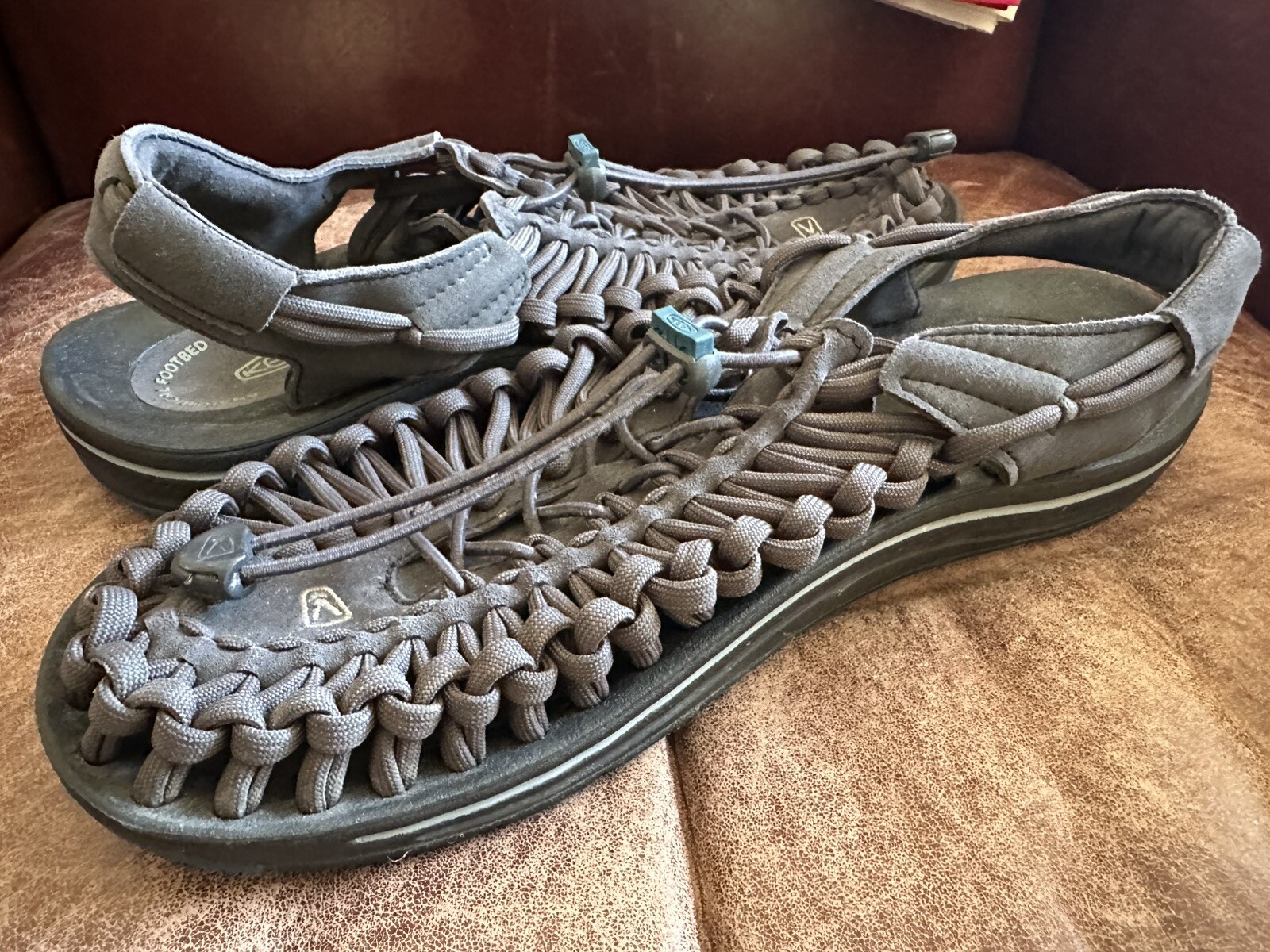 KEEN Uneek sandali neri da pescatore escursionismo corda intrecciata scarpe corda UOMO 9 5 42 5