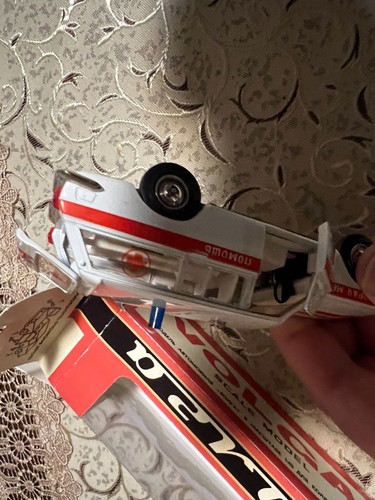 Volga Gaz 2402 Ambulance 1991 AGAT - Picture 7 of 12