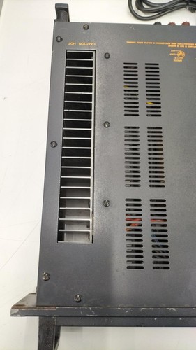 TOA P75D Power amplifier rack type From Japan - Picture 7 of 12