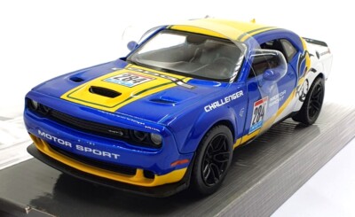 Motor Max Maßstab 1:24 73792 - 2018 Dodge Challenger SRT Hellcat Wideboy #284 