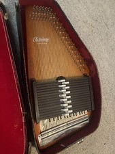 Autoharp By Oscar Schmidt Model 15 EBH/R 35 String 15 Chord With Case