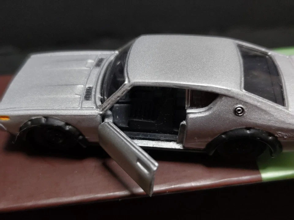 Tomica Limited Skyline 2000GTR KPGC110 Collectible Rare 1/1 - Image 4 of 4