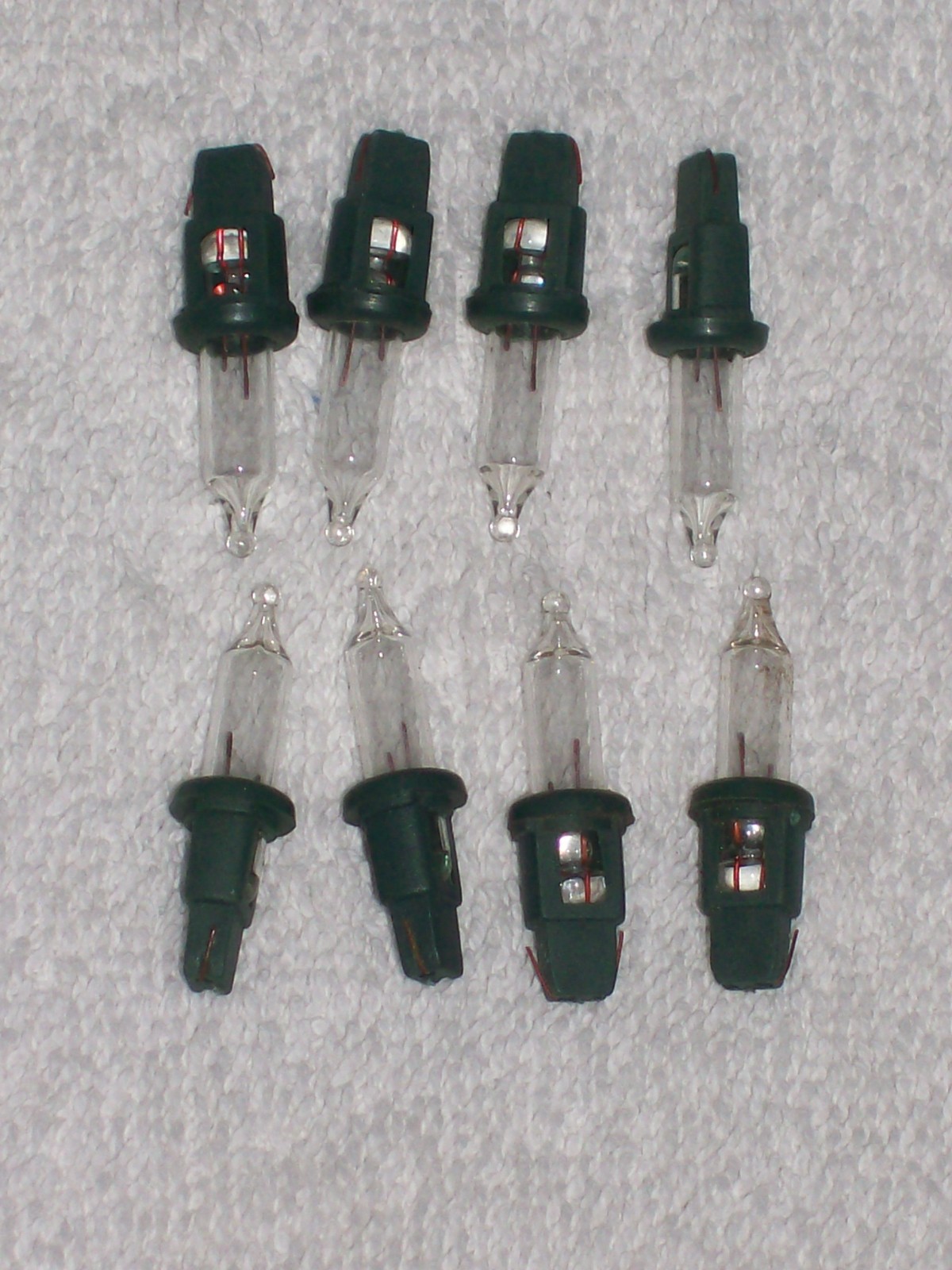 8 x Premier RL2424 Clear White Spare Christmas Fairy Light Bulbs 2.4V 0.24W Lamp
