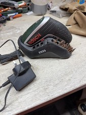 Avvitatore senza fili Bosh IXO 3,6V + base di ricarica 