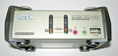 ATEN CubiQ 2-Port, PS/2 USB VGA, Audio, Desktop KVMP-Switch mit OSD CS1732B