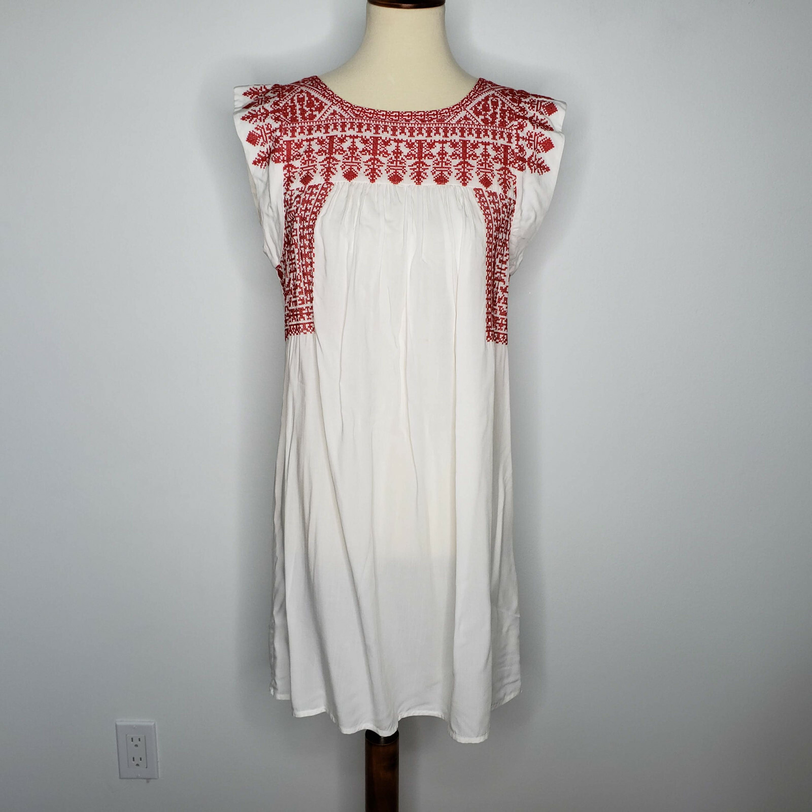 white shift dress forever 21