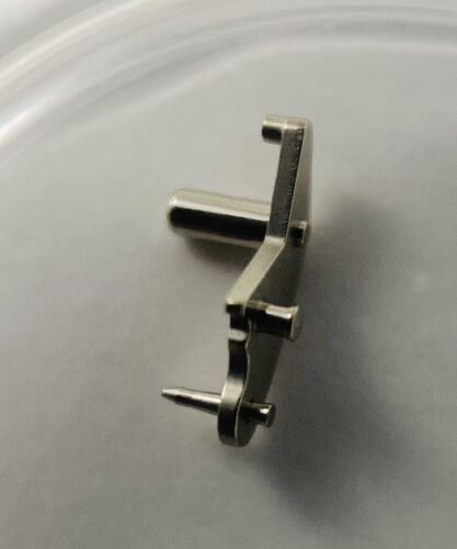 ROLEX FACTORY NEW SEALED SETTING LEVER 2135 220 - Picture 2 of 2