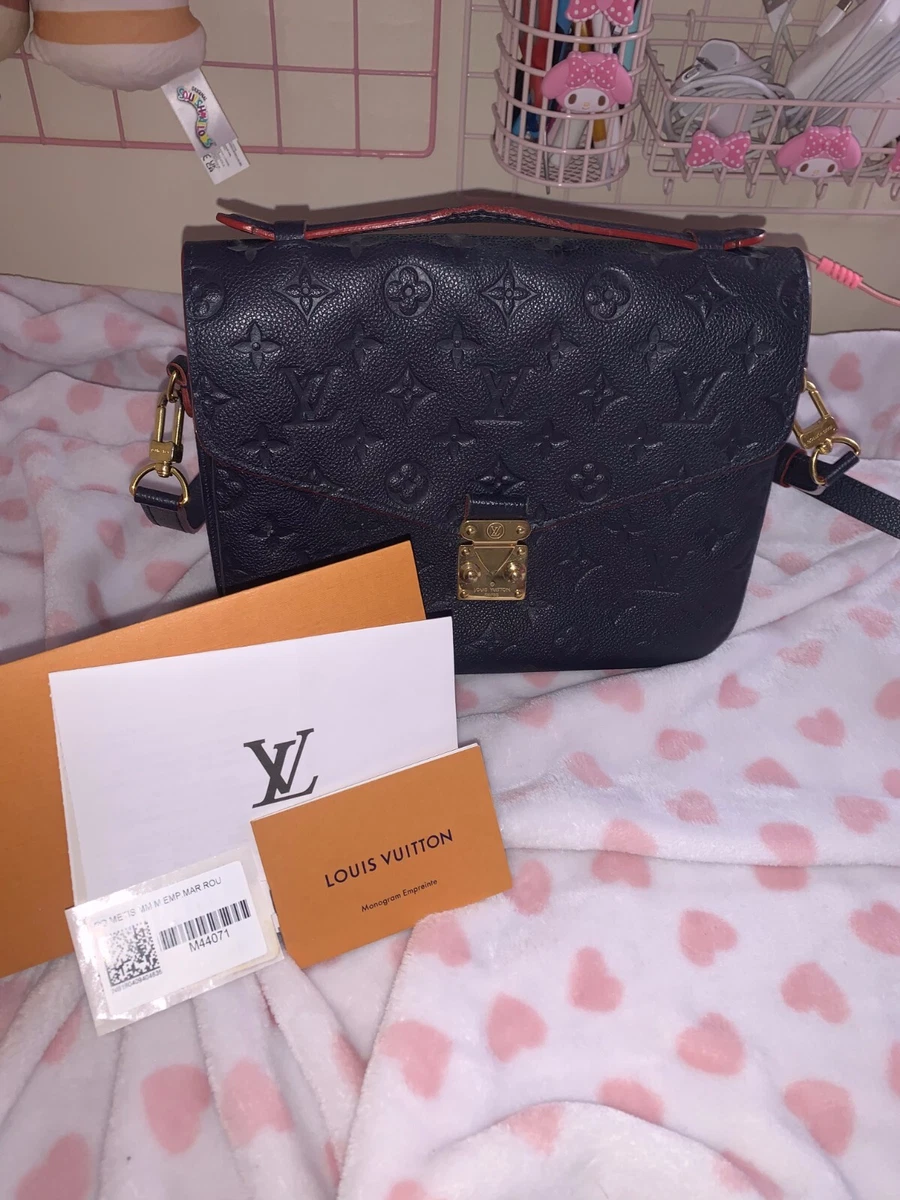 Louis Vuitton Pochette Metis Black Monogram Empreinte