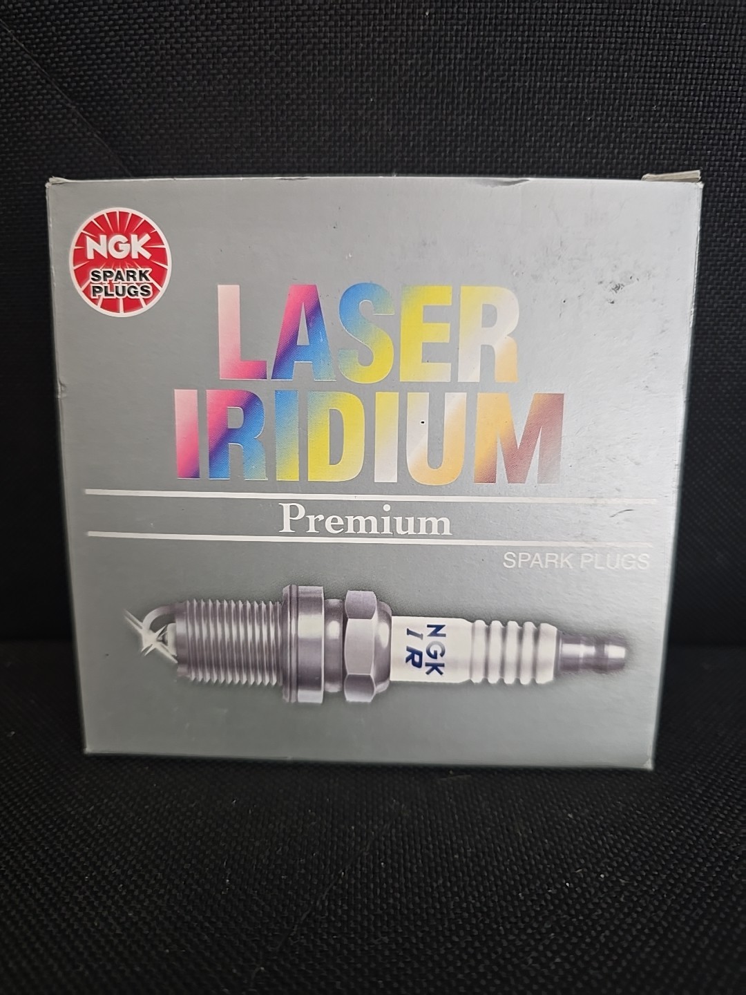 NEW 4 PACK NGK  DILFR5A-11D  Spark Plug-Laser Iridium, 98376
