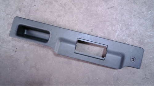 Verkleidung Abdeckung Griff Heckklappe 13154465 Opel Astra GTC 1.7 Cdti DPF Bj