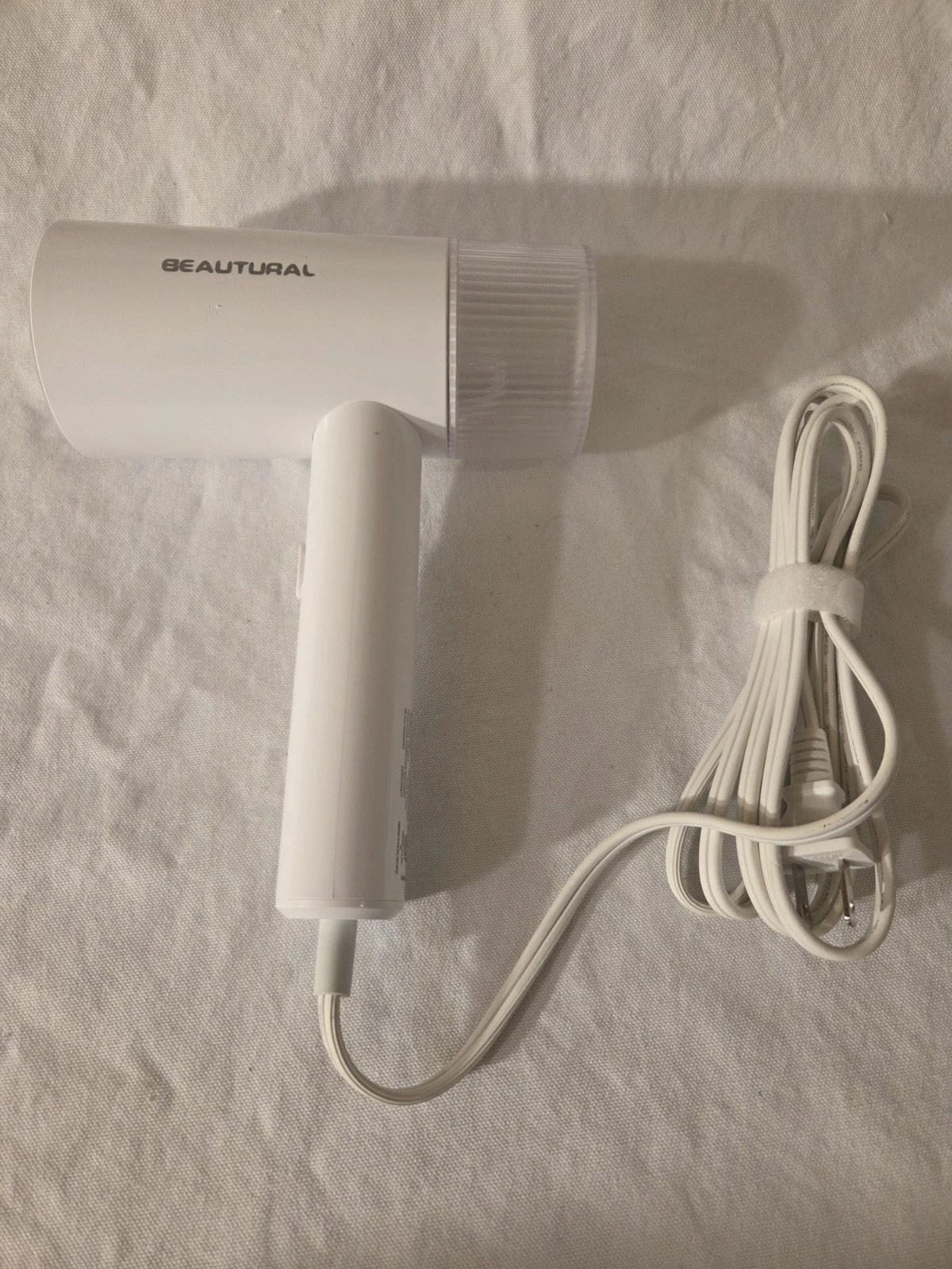BEAUTURAL NWOT Portable Garment White Wrinkle Remover Steamer