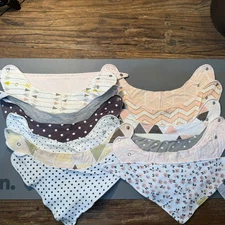 Lot of 13 Bibs Baby Girl Adjustable Snaps Bibs Variety Of Colors And Patterns