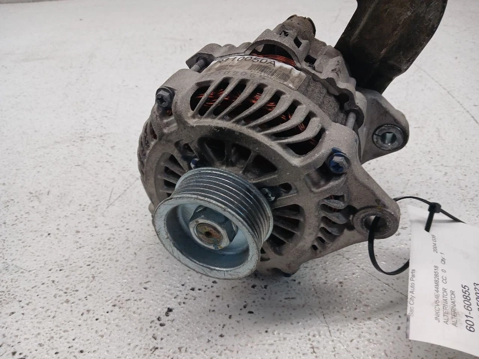 03-06 Alternador 6 cilindros Nissan 350Z 03-08 FX35 03-07 G35 OEM 23100CD010 Foto 2 de 4