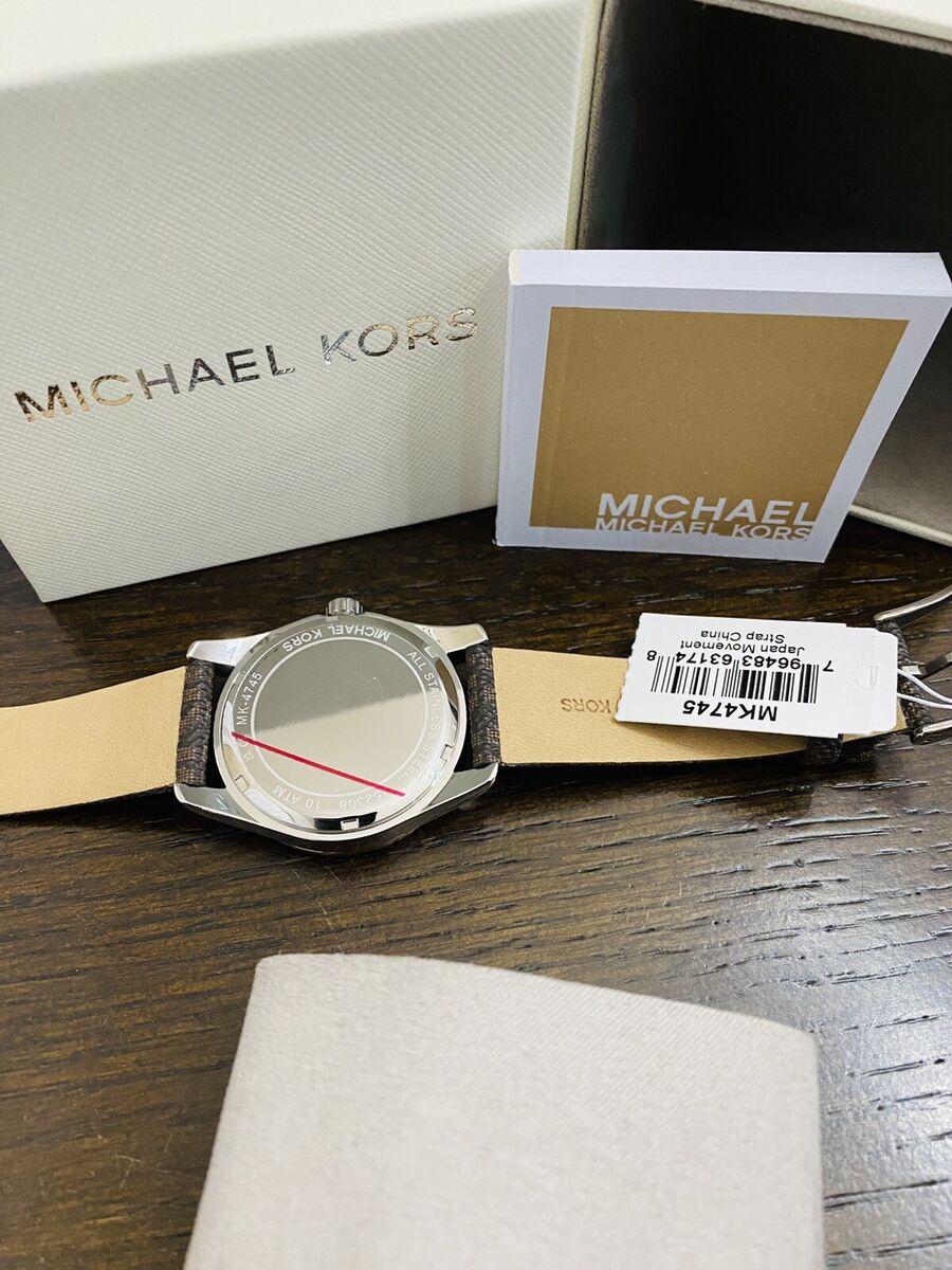 Michael Kors Womens Lexington Two Tone And Signature Logo Michael Kors Womens Lexington Two Tone And Signature Logo