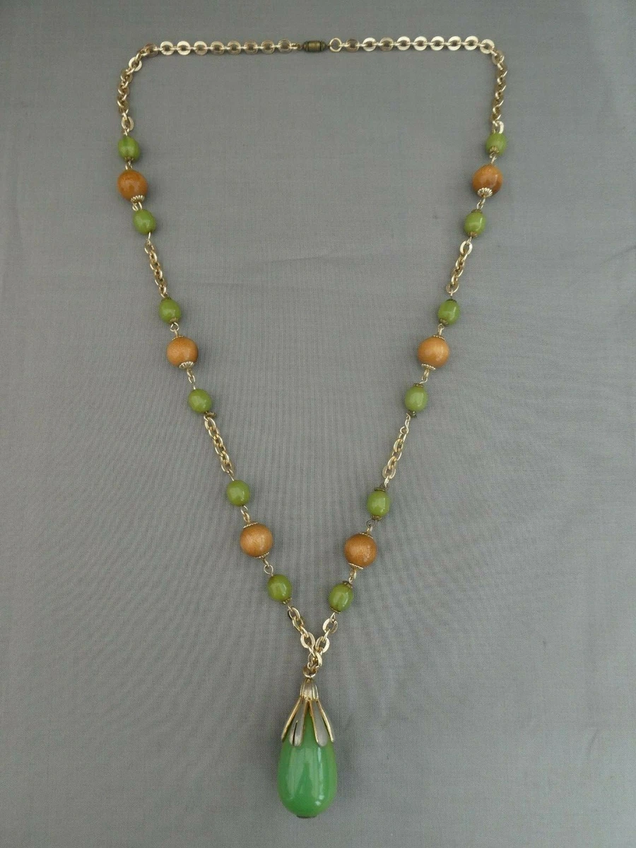 A Fab Late 60s Early 70s Necklace