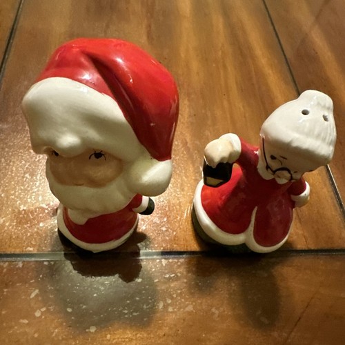 Vintage Ceramic Santa And Mrs Claus Pepper & Salt Set - Picture 12 of 16