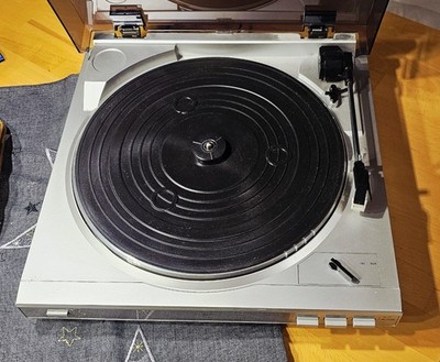 Dual CS 410 Plattenspieler Automatic Turntable mit integriertem Vorverstärker