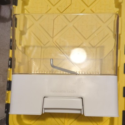 OEM Whirlpool Refrigerator Ice Bucket Assembly W10911314