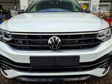 VOLKSWAGEN TIGUAN R LINE GRILLE 2016-2024 5NA853651BJ ZLL