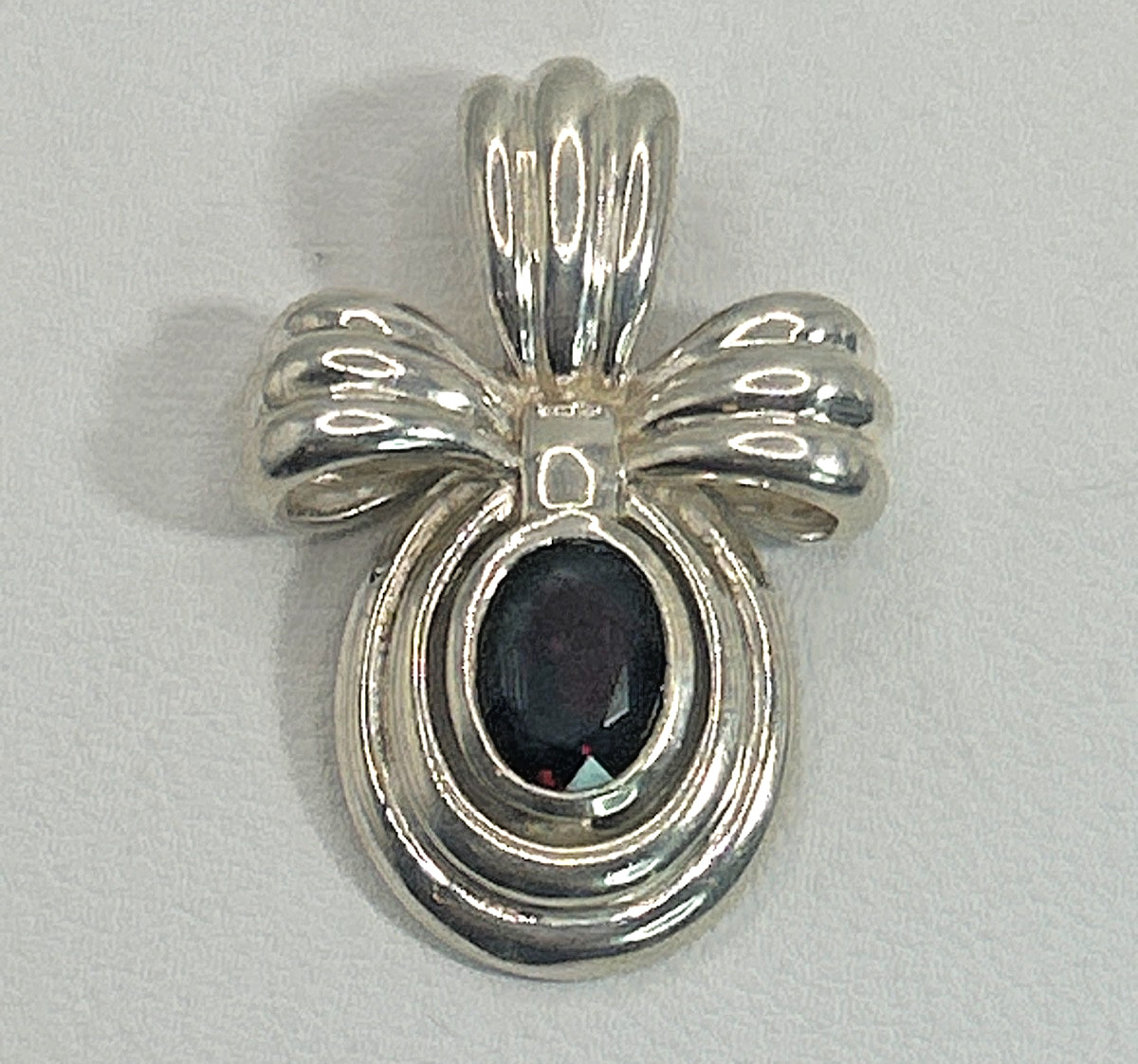 Stunning Vintage .925 Sterling Silver Necklace Pendant Charm with Red Stone