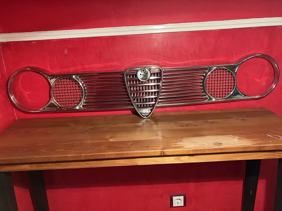 Kühlergrill Alfa Romeo 1300 TI - Bild 2 von 2